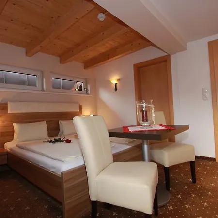 Edelweiss Maison d'hôtes 3*