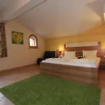 Gasthof Edelweiss 3*