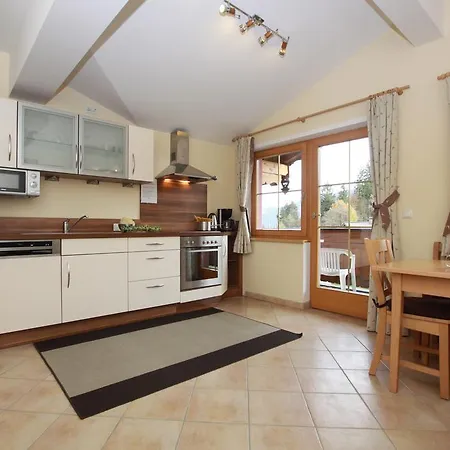 Konukevi Edelweiss Breitenbach am Inn