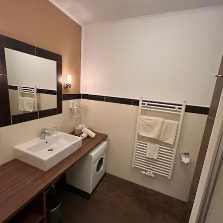 Konukevi Edelweiss 3*