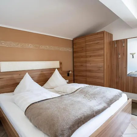 Konukevi Edelweiss Breitenbach am Inn