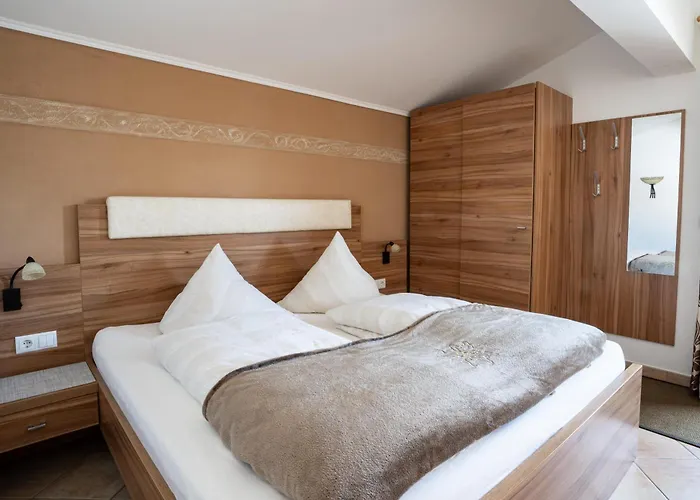 Edelweiss Gasthuis 3*