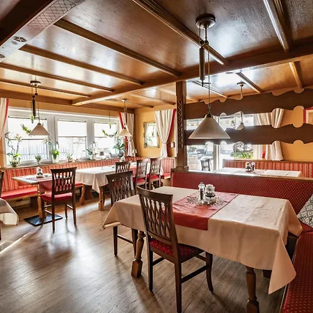 Gasthof Edelweiss 3*